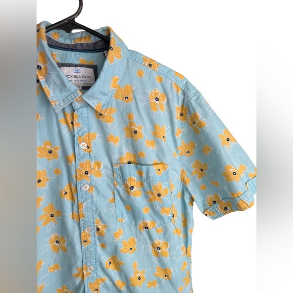 Blue and yellow floral short sleeve button down shirt - Picture 3 of 4